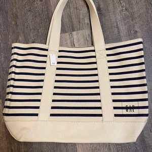 GAP Tote Bag NWT